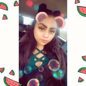 Meet your Posher, Sandra nataly